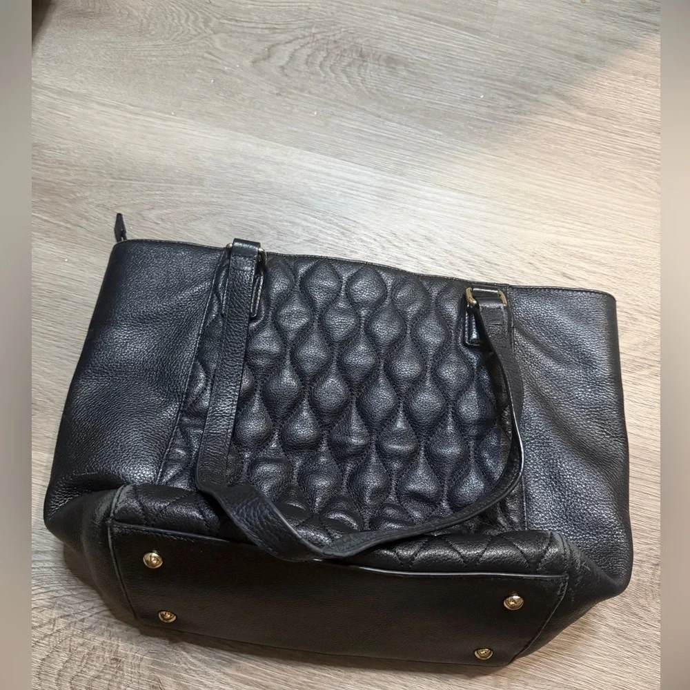 Vera Bradley stylish black